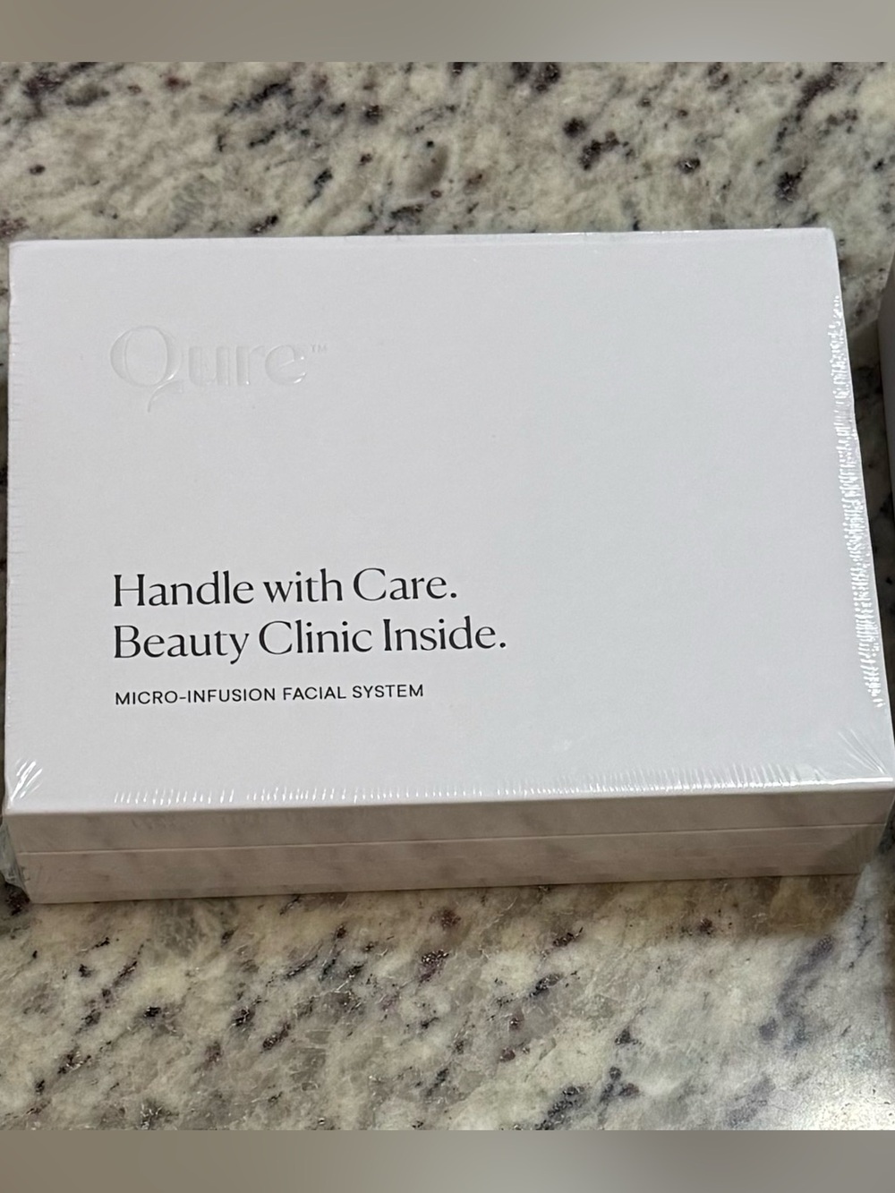 Qure Micro-Infusion Facial System - 1 month wrinkles. New unopened box.